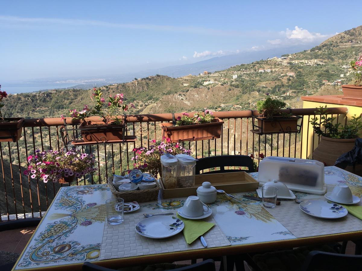 B&B Casa Margherita Таорміна Екстер'єр фото